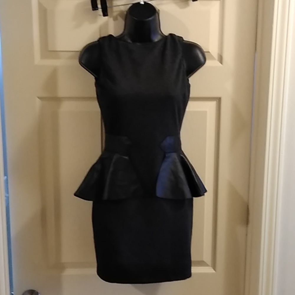 SALE**Dress the Population*Peplum /Jersey Mini